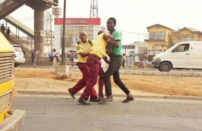 Ìpínlẹ̀ Èkó Ṣèlérí Àyẹ̀wò Ọpọlọ Fún Ẹnikẹ́ni Tó Bá Tàpá Sí Òfin Ojúpópó Images 1